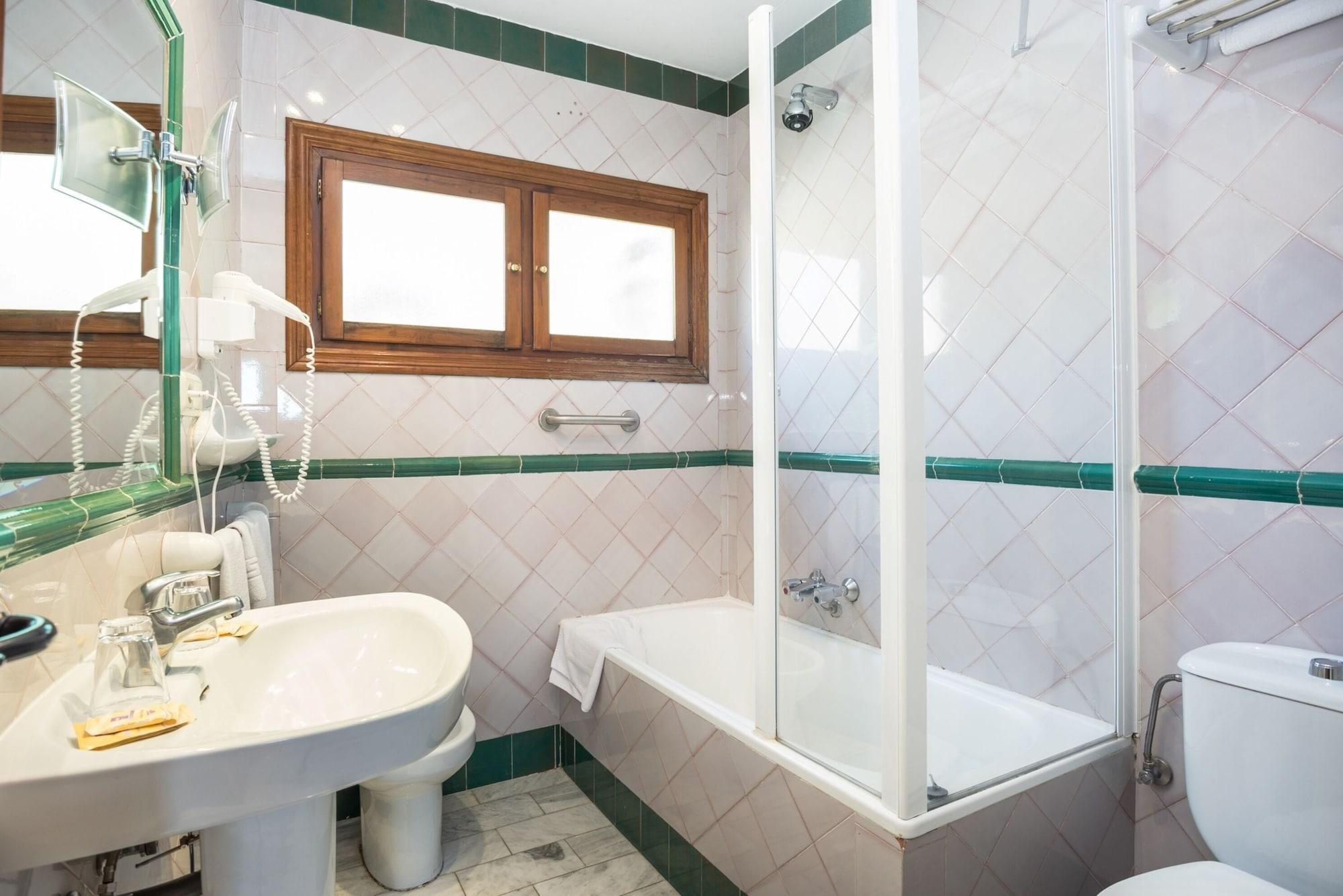 Hotel America Granada Luaran gambar